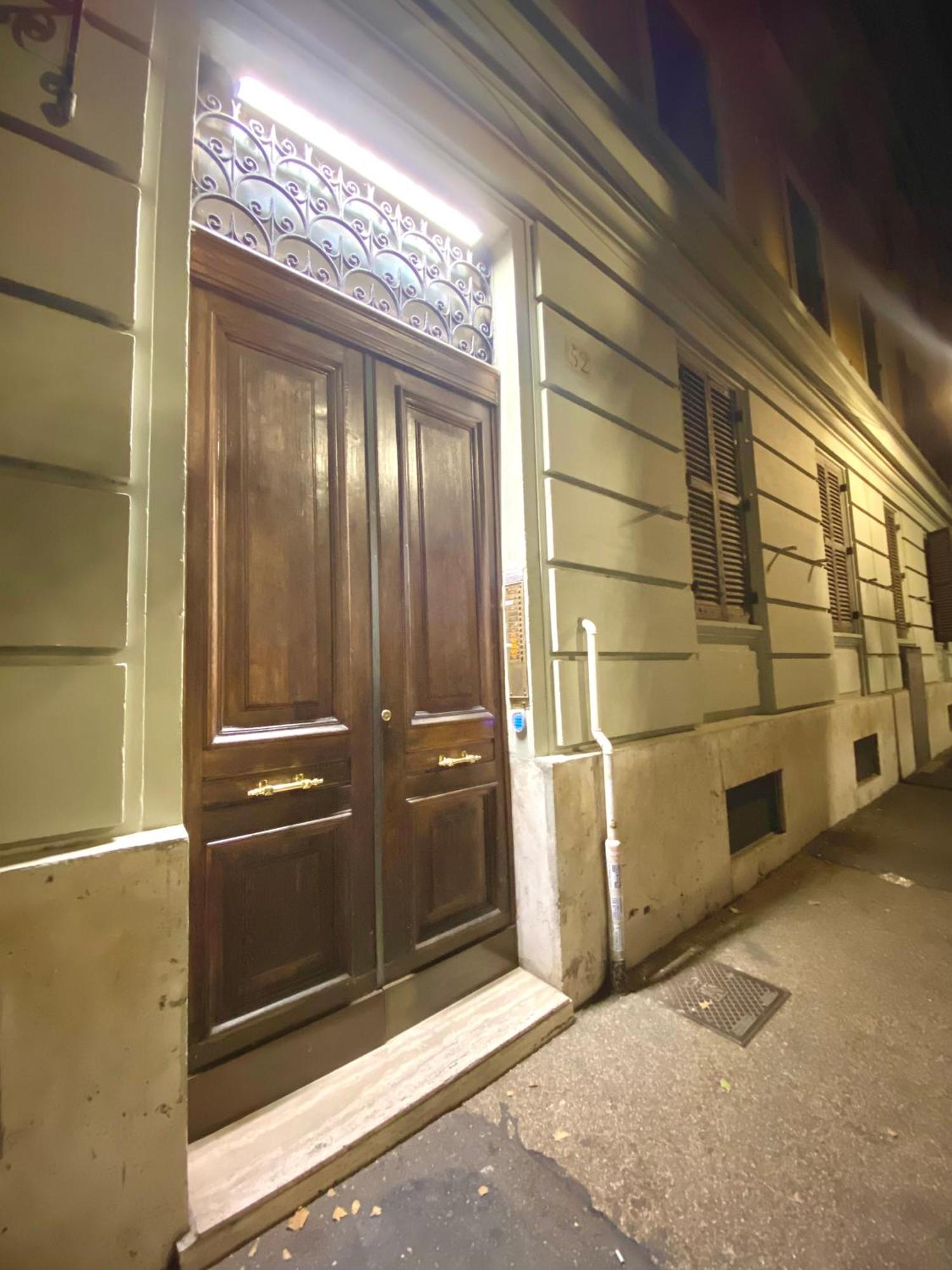 Queen Of Rome Luxury Rooms エクステリア 写真