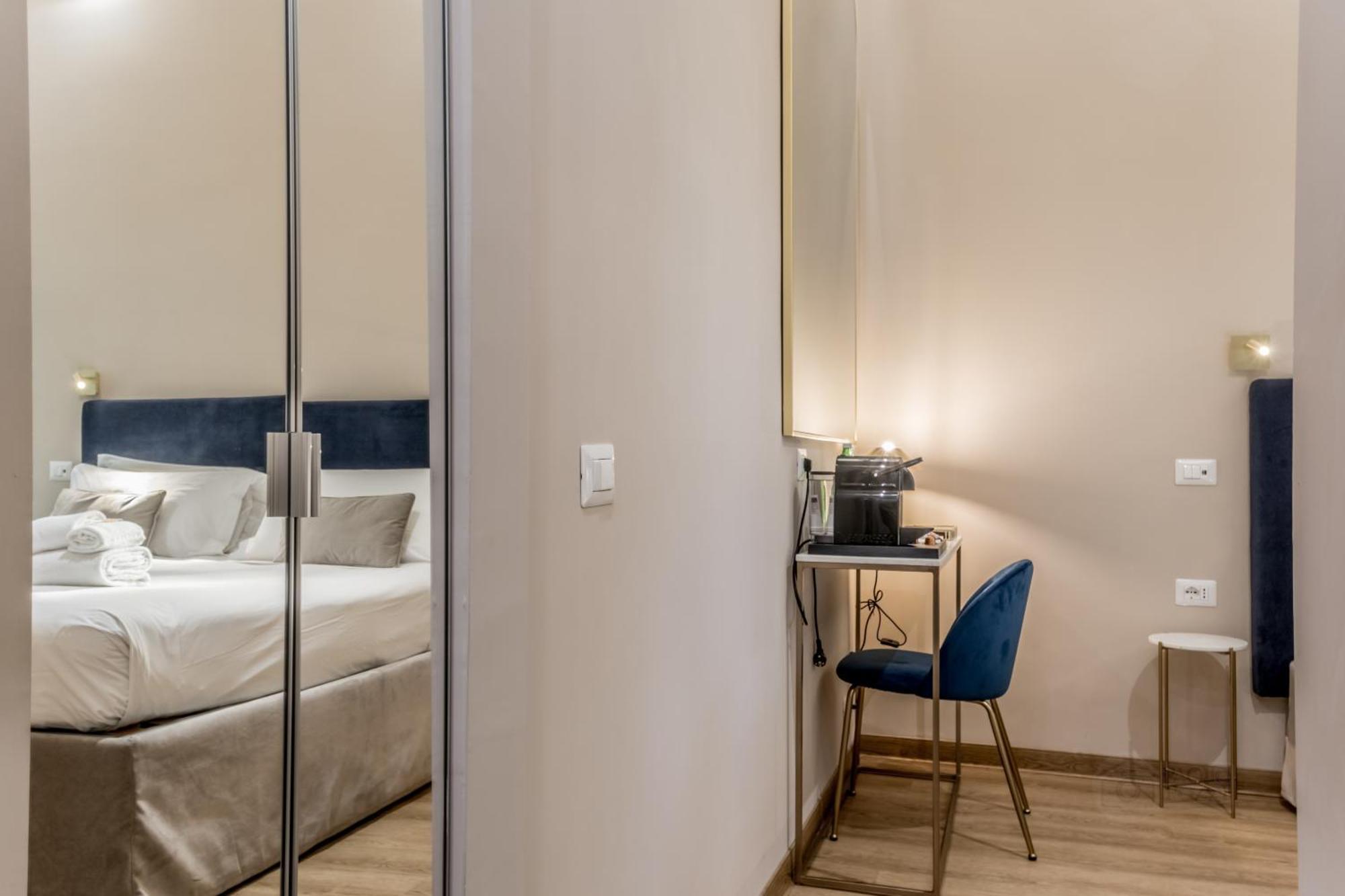 Queen Of Rome Luxury Rooms エクステリア 写真