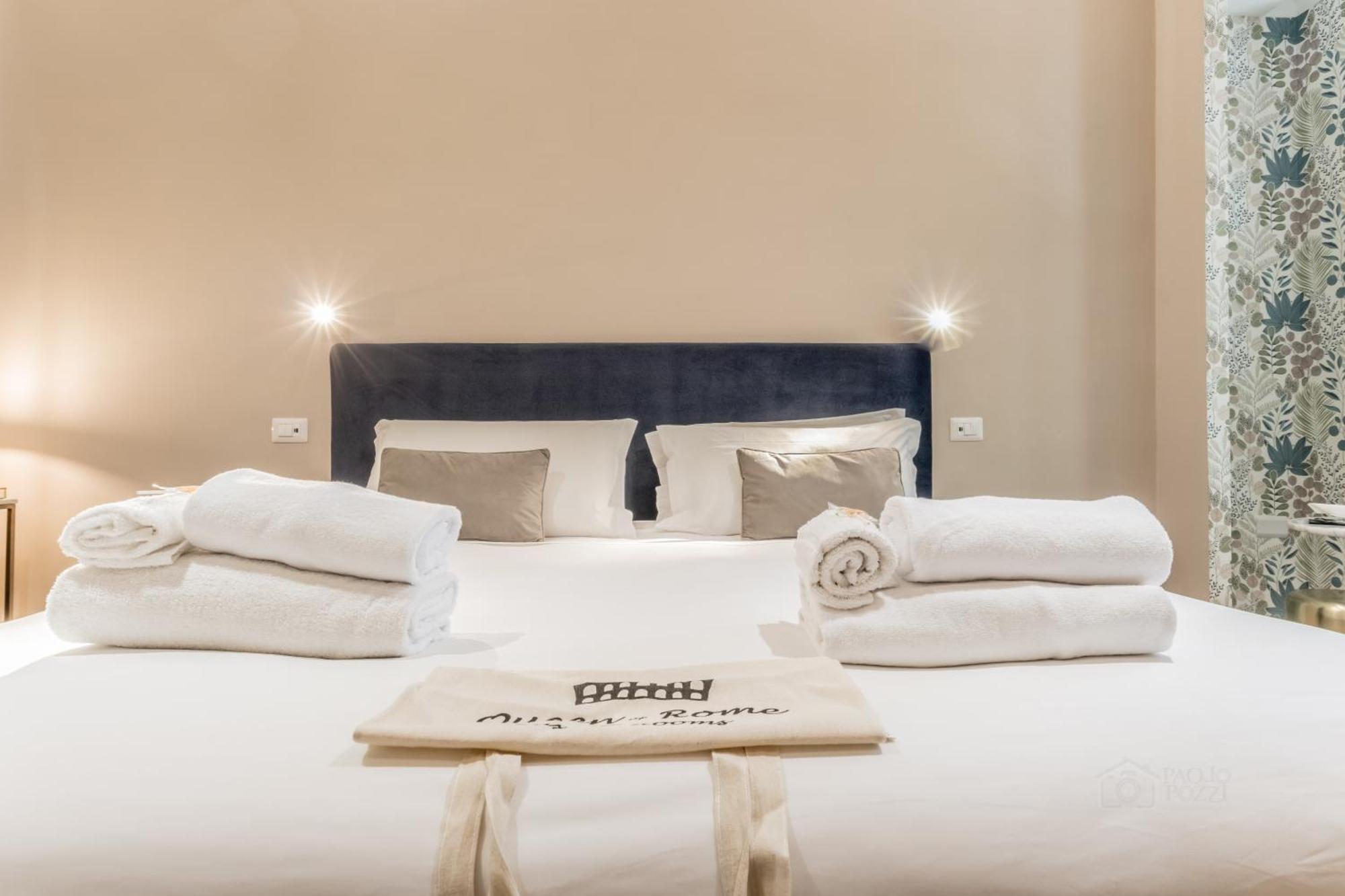 Queen Of Rome Luxury Rooms エクステリア 写真
