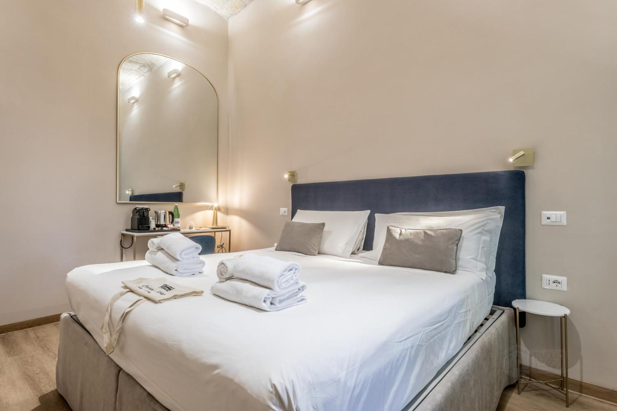 Queen Of Rome Luxury Rooms エクステリア 写真